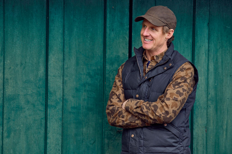 Waxed Down Puffer Vest - NAVY image number 1