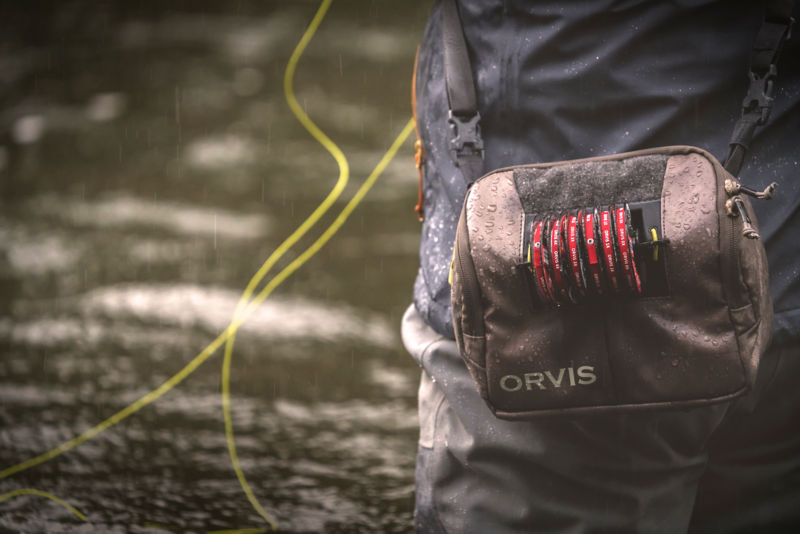 Video Pro Tip: How to Change Tippet Sizes on the Water - Orvis News