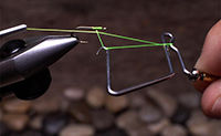 How to use a finisher (a whip finish tool) - Fly tying step by step  Patterns & Tutorials